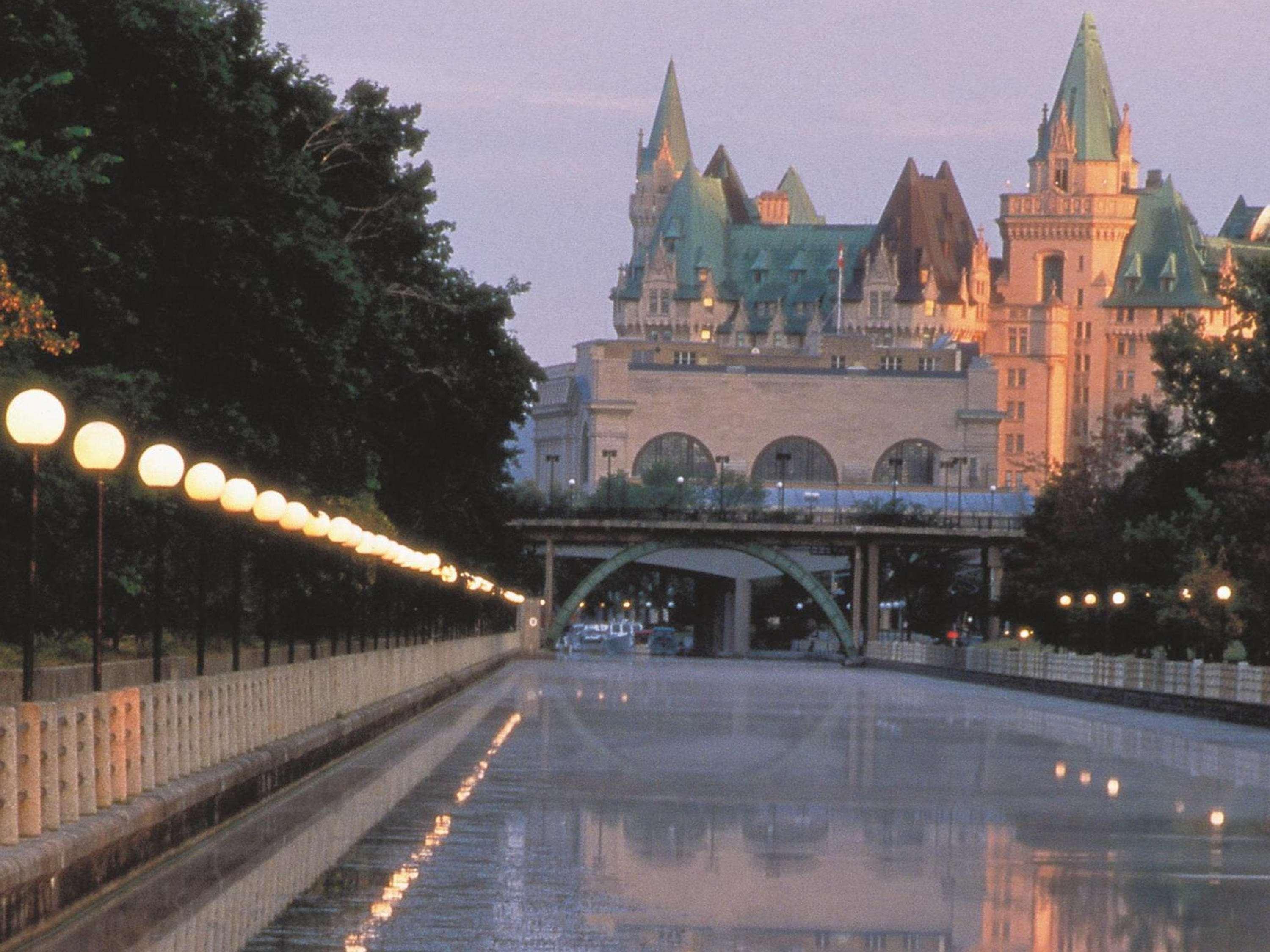 Fairmont Chateau Laurier Ottawa Exterior foto